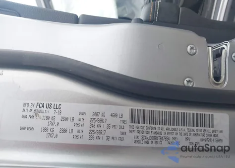 2019 Jeep Compass Latitude 4X4 из США, поврежденный, VIN 3C4NJDBB8KT847654